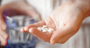 أعراض جفاف العين وأسرار الوقاية اليومية لصحة عينيك