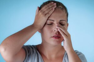 لماذا يلتهب الجيوب الأنفية؟ 7 أسباب شائعة وعلاجات منزلية سريعة