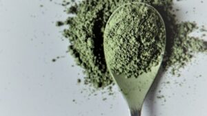 كيف يعمل السدر على زيادة كثافة الشعر