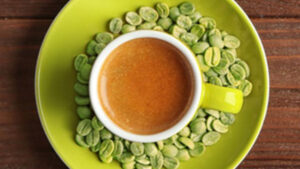 القهوة الخضراء: سر التنحيف الطبيعي وحرق الدهون