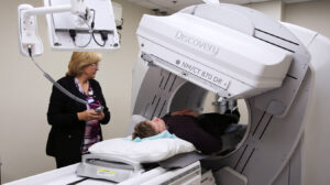 جوع نفسي بعد الشبع: الأسباب الخفية و5 طرق للسيطرة عليه