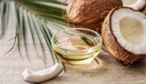 زيت جوز الهند الملك للترطيب العميق