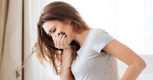 اكتشف سحر الماتشا: الشاي الأخضر الياباني للصحة والحيوية اليومية