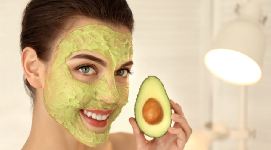 لماذا أصبحت الأفوكادو مشهورة في التغذية