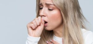 أسرار 7 مشروبات طبيعية تخلصك من سعال البلغم في أيام