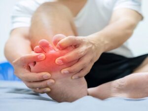 تعرف على النقرس: أسبابه وأهم نصائح الوقاية