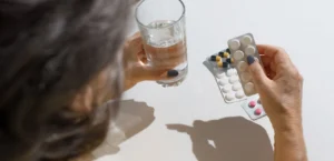 فوائد الزنك السحرية: دليل شامل لتعزيز المناعة وصحة البشرة