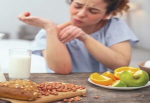 8 أطعمة ممنوعة لمرضى الحساسية تُشعل الجلد في ساعات – تجنبيها اليوم