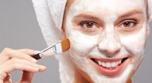 بشرة صافية في 14 يوم: نظام غذائي يطرد حب الشباب