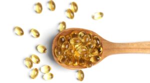 زيت كبد الحوت: فوائده الصحية، مصادره، والجرعات اليومية الآمنة