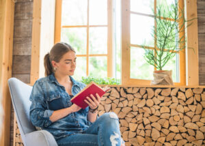 غذاء دماغك: كيف ترفع أطعمة بسيطة تركيزكِ بنسبة 30%