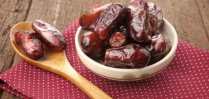 سر التمر للنساء: يحرق دهون البطن ويقوي الشعر الجاف