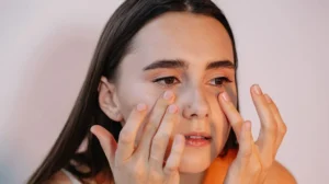 Almond treasure: a healthy heart + clear skin